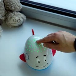 Alecto AIRPLANE EDDY Sterrenhemel Projector - Makkelijk In Slaap Komen 27 Alecto AIRPLANE EDDY Sterrenhemel Projector - Makkelijk In Slaap Komen -Goedkope muziekmobielen winkel 550x366 58