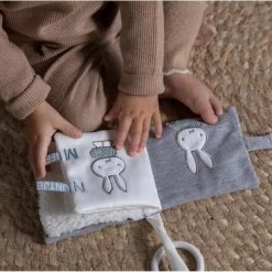 Nijntje - Green Knit - Buggyboekje -Goedkope muziekmobielen winkel 550x368 3