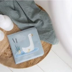Little Dutch - Badboekje - Little Goose - Badspeelgoed - Baby Speelgoed - Boekje -Goedkope muziekmobielen winkel 550x368 4