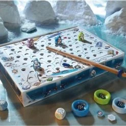 Haba Spiel - Kayanak - Angeln, Eis & Abenteuer (Duits) = Frans 7325 - Nederlands 7324 -Goedkope muziekmobielen winkel 550x380 2