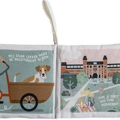 NOOX City Kids Zacht Babyboekje Amsterdam - 100% Katoen - Fairly Made - In Mooie Geschenkverpakking - Duurzaam En Origineel Kraamcadeau -Goedkope muziekmobielen winkel 550x411 1