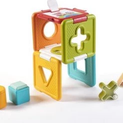 Tiny Love 2-in-1 Shape Vormenstoof - Meerkleurig -Goedkope muziekmobielen winkel 550x437 2