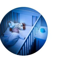 Sophie De Giraf - Knuffel - Sterrenprojector - Lullaby Light En Dreams -Goedkope muziekmobielen winkel 550x447 2