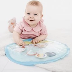 Studio Circus Activiteitenmat Met Water - Educatief Badspeelgoed - Tummy Time -Goedkope muziekmobielen winkel 550x542 1