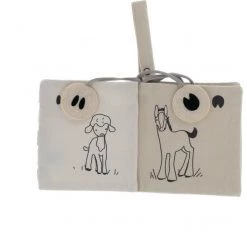 Snoozebaby Ontdek En Doe Boekje Whose Trail - 100% Organic Katoen - Nature Look -Goedkope muziekmobielen winkel 550x545 5