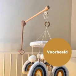 Dearmaya.com - Houten Mobielhouder - Babykamer - Muziekmobiel - 100% Hout - Boxmobiel Standaard - Boxmobiel Houder 11 Dearmaya.com - Houten Mobielhouder - Babykamer - Muziekmobiel - 100% Hout - Boxmobiel Standaard - Boxmobiel Houder -Goedkope muziekmobielen winkel 550x550 1