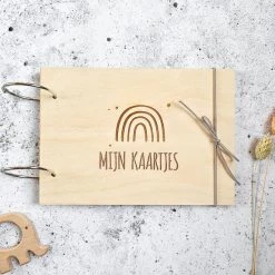 SUS Design Houten Bewaarbundel A5 | Mijn Kaartjes | Kaarten Bewaarbundel | Regenboog