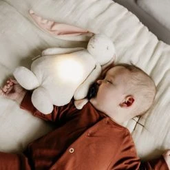 Knuffel Humming Friend Cream | Moonie -Goedkope muziekmobielen winkel 550x550 408