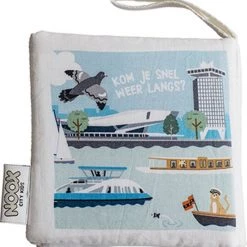 NOOX City Kids Zacht Babyboekje Amsterdam - 100% Katoen - Fairly Made - In Mooie Geschenkverpakking - Duurzaam En Origineel Kraamcadeau -Goedkope muziekmobielen winkel 550x579 2