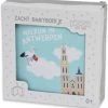 NOOX City Kids Zacht Babyboekje Antwerpen - In Mooie Geschenkverpakking - Fairly Made - Duurzaam En Origineel Kraamcadeau -Goedkope muziekmobielen winkel 550x582 5