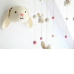 Fiona Walker Fiona-Walker-Mobiel-Kleine-Konijntjes-Babykamer-Kinderkamer -Goedkope muziekmobielen winkel 550x733 5