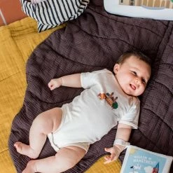 NOOX City Kids Zacht Babyboekje Maastricht - Fairly Made - In Mooie Geschenkverpakking - Duurzaam En Origineel Kraamcadeau 17 NOOX City Kids Zacht Babyboekje Maastricht - Fairly Made - In Mooie Geschenkverpakking - Duurzaam En Origineel Kraamcadeau -Goedkope muziekmobielen winkel 550x825 40