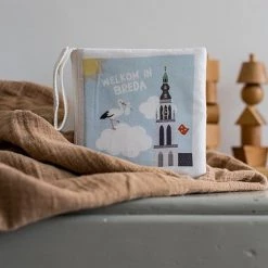 NOOX City Kids Zacht Babyboekje Breda - Fairly Made - In Mooie Geschenkverpakking - Duurzaam En Origineel Kraamcadeau -Goedkope muziekmobielen winkel 550x825 44
